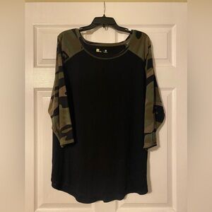 Xersion 3/4 Length Sleeve Active Wear Tee